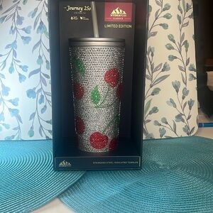 NWT 🍒 Hydrapeak Limited Edition Insulated Tumbler Stainless Steel Journey 25oz
